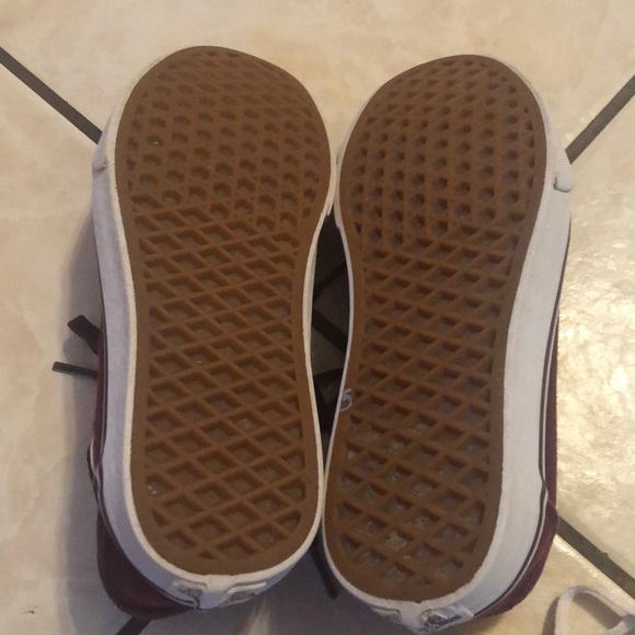 Women’s VANS - Picture 4 of 5